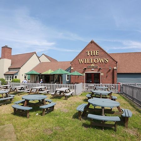 Willows, Blackburn By Marston'S Inn Экстерьер фото