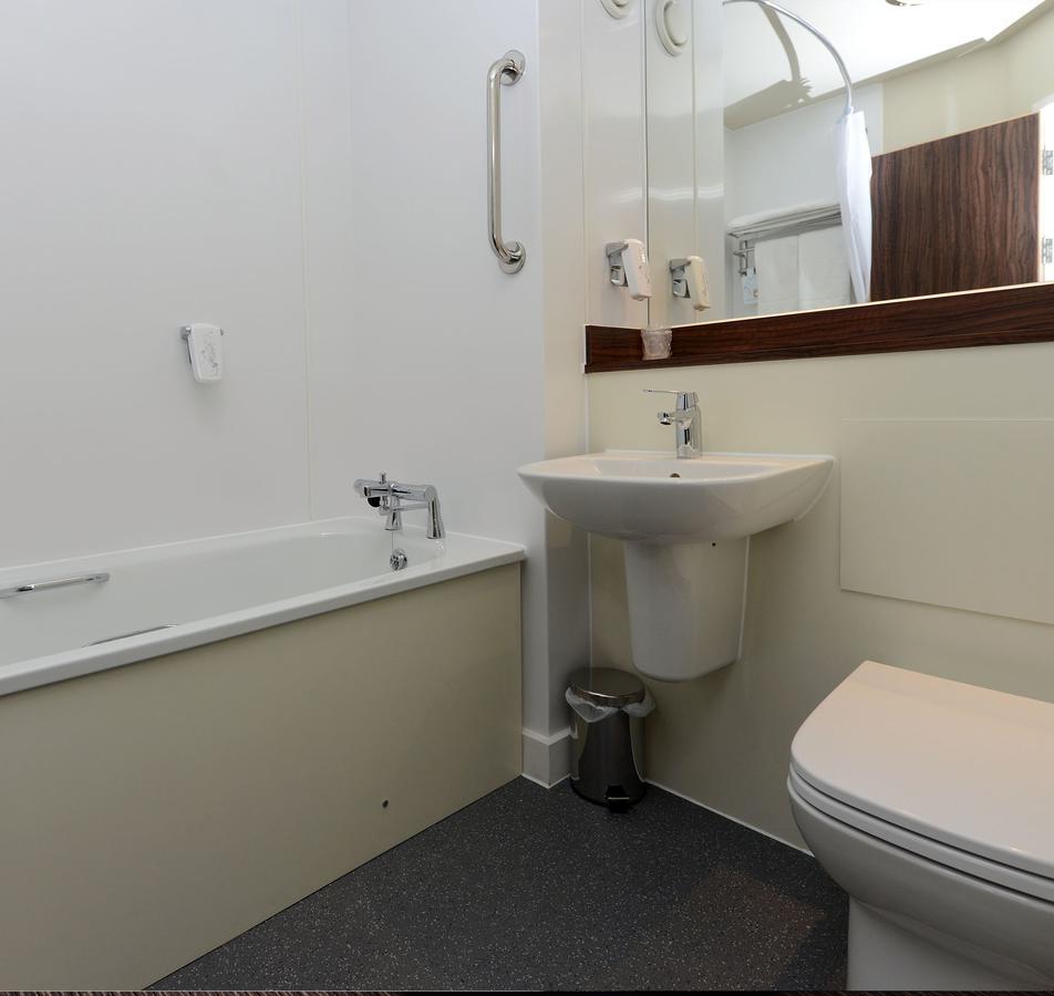 Willows, Blackburn By Marston'S Inn Экстерьер фото