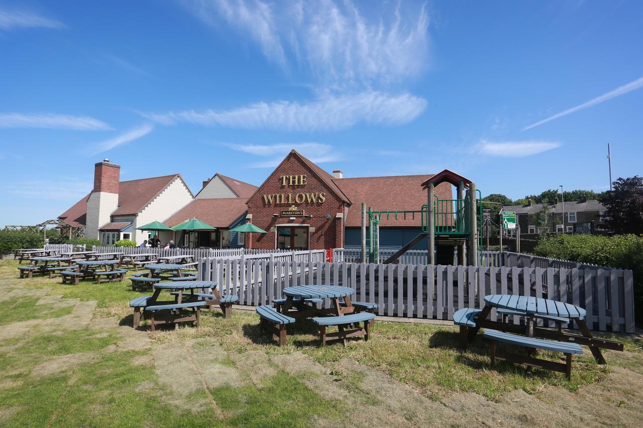 Willows, Blackburn By Marston'S Inn Экстерьер фото
